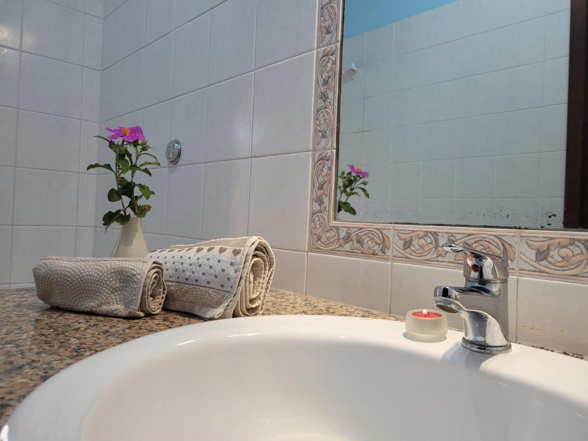 Appartamento A Pula In Zona Residenziale ภายนอก รูปภาพ